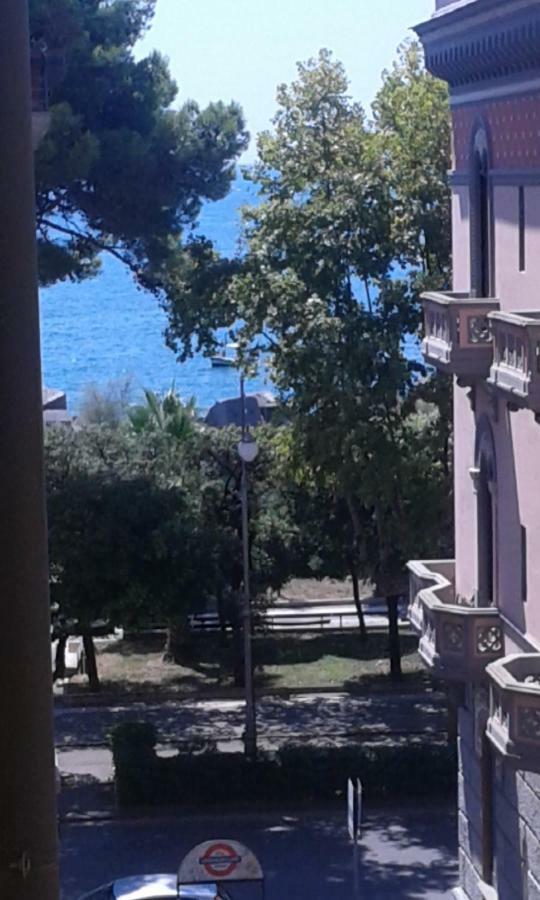 In Via Roma Bed & Breakfast Salerno Exterior photo